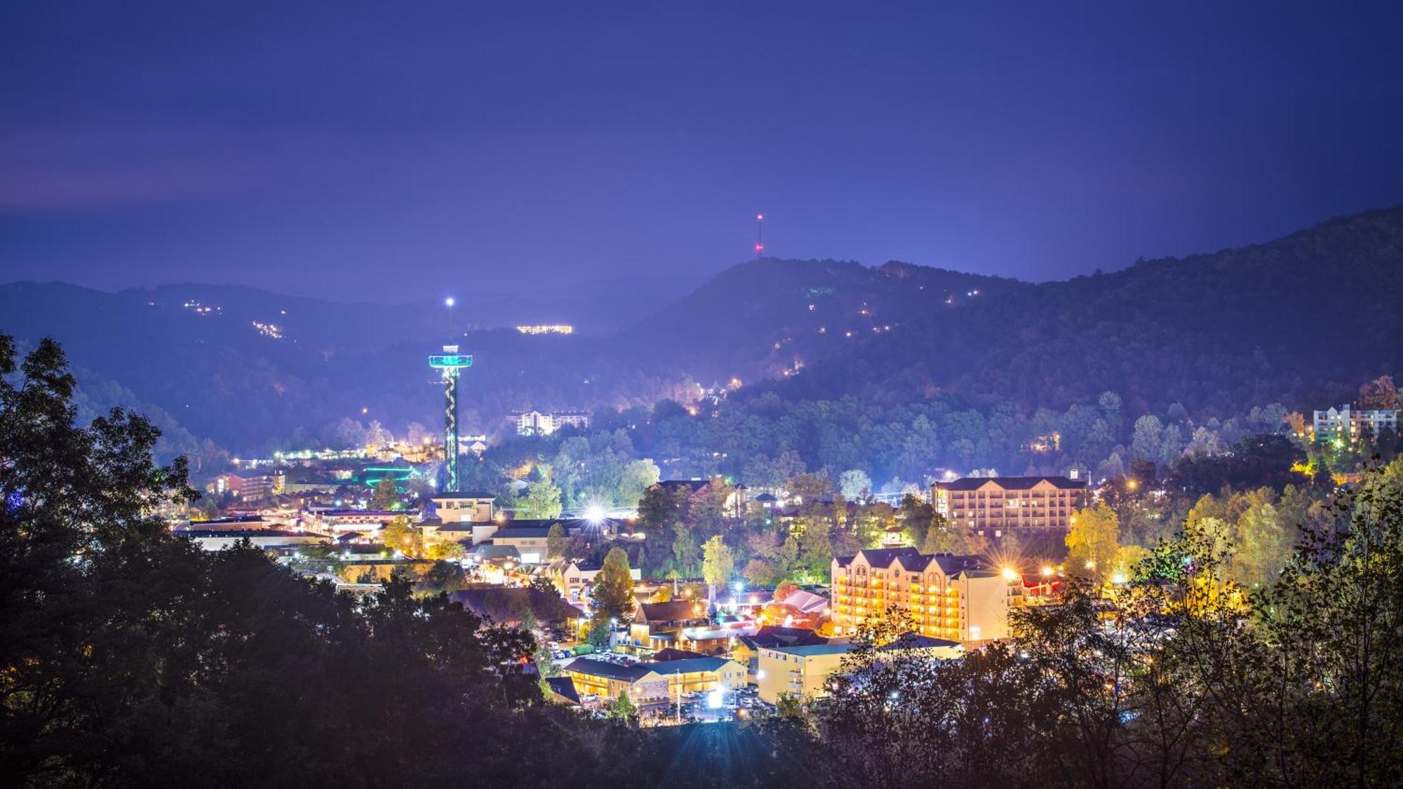 Suite Sensations, Hot Tub, Pool Table, 1089 Free Tickets Each Paid Day, Dollywood And More Pigeon Forge Dış mekan fotoğraf